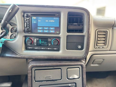 Used 2006 GMC Yukon Denali AWD/4WD image 26