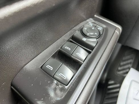 Used 2021 Chevrolet Silverado 1500 Custom AWD/4WD image 32