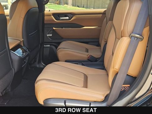 New 2026 Nissan Armada SL w/ Captain's Chari Seat Package AWD/4WD image 17