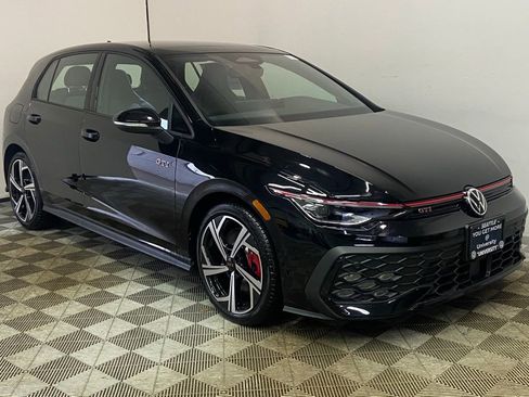New 2026 Volkswagen GTI SE image 1