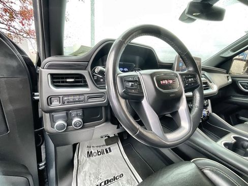 Used 2021 GMC Yukon SLT image 10