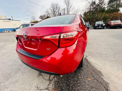 Used 2017 Toyota Corolla LE w/ Carpet Mat Package (TMS) image 31