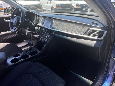 Used 2019 Kia Optima LX FWD image 26