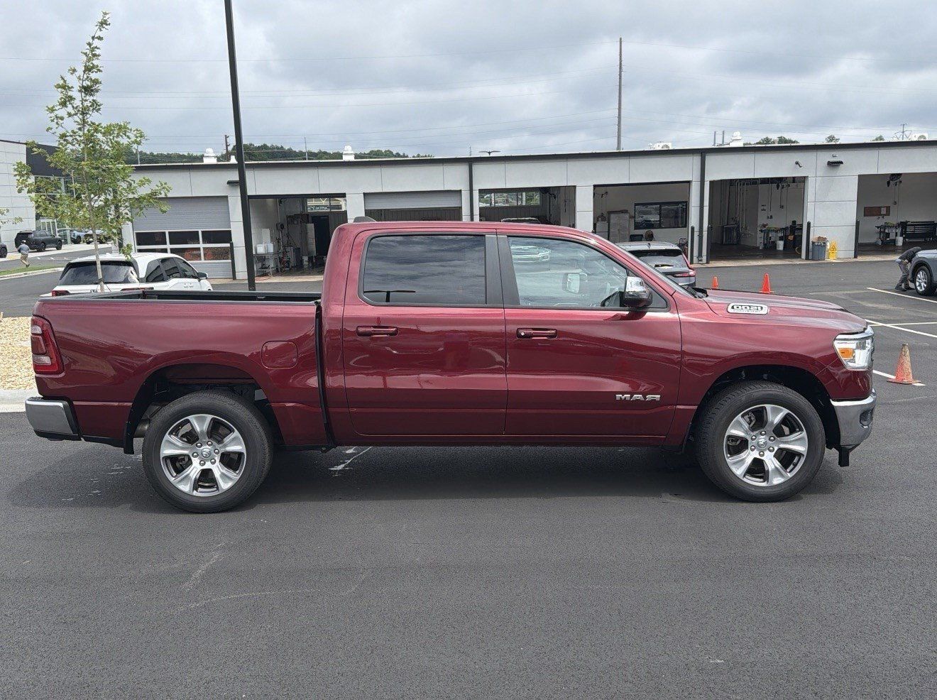 Used 2024 RAM 1500 Laramie RWD image 11