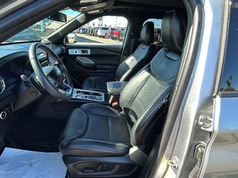 Certified 2023 Ford Explorer ST w/ Equipment Group 401A image 19