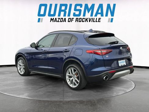 Used 2018 Alfa Romeo Stelvio Ti Sport image 4