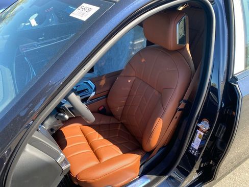 New 2026 BMW 760i xDrive w/ Executive Package AWD/4WD image 12