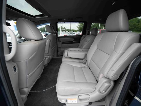 Used 2016 Honda Odyssey EX-L image 23