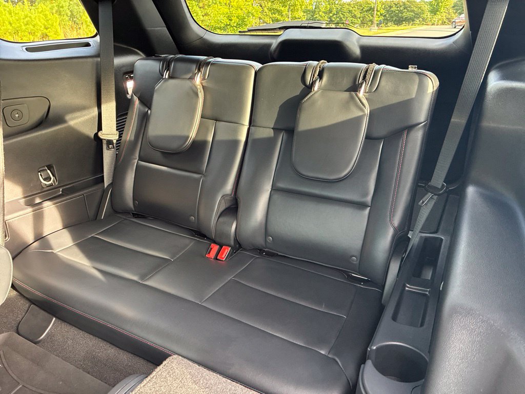 Used 2025 Ford Explorer ST AWD/4WD image 19