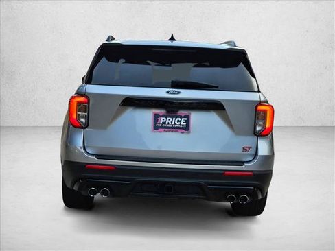 Used 2022 Ford Explorer ST w/ Equipment Group 401A RWD image 6