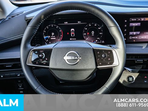 Certified 2025 Nissan Murano SV image 27