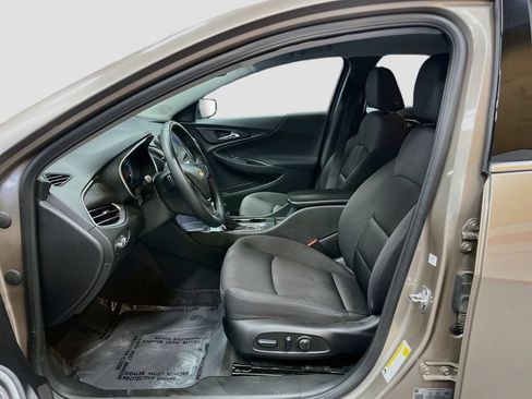 Used 2025 Chevrolet Malibu RS FWD image 20
