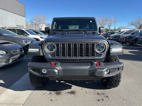Used 2025 Jeep Wrangler Unlimited Rubicon image 26