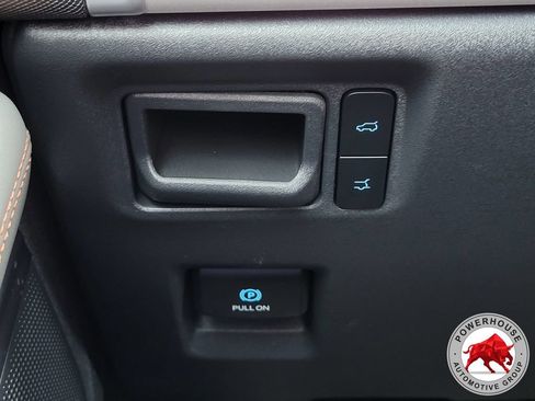 New 2025 Ford Expedition Active RWD image 30