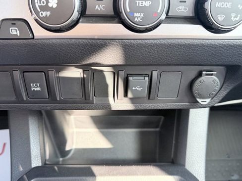 Used 2023 Toyota Tacoma SR image 16