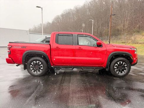 Used 2024 Nissan Frontier PRO-4X w/ Pro Convenience Package image 3