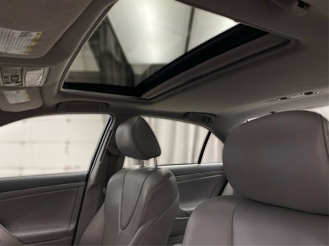 Used 2007 Toyota Camry XLE FWD image 27