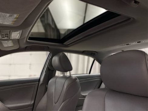 Used 2007 Toyota Camry XLE FWD image 27