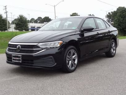 Used 2024 Volkswagen Jetta SE