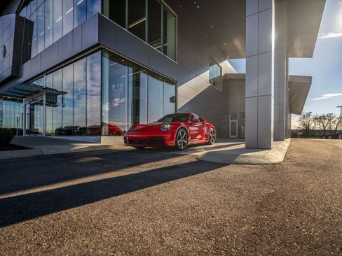 Used 2025 Porsche 911 Carrera S image 31