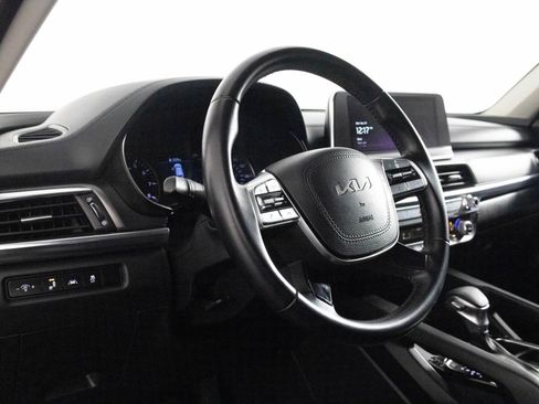 Used 2022 Kia Telluride LX image 5