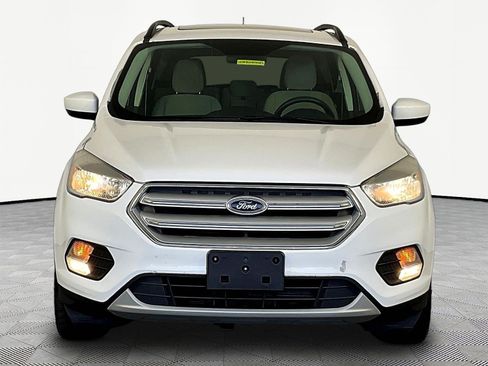 Used 2018 Ford Escape SE AWD/4WD image 2