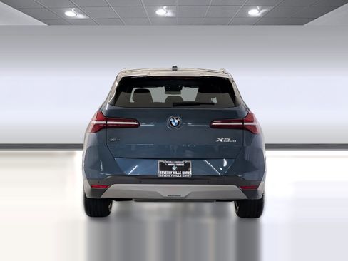 Used 2025 BMW X3 xDrive30i w/ Convenience Package AWD/4WD image 9