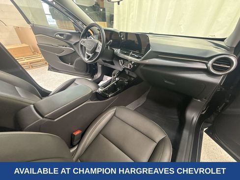 Certified 2024 Chevrolet Trax ACTIV w/ Driver Confidence Package FWD image 37