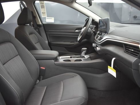 New 2025 Nissan Altima 2.5 SV w/ SV Special Edition Package image 22
