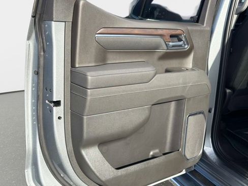 New 2026 GMC Sierra 1500 SLT w/ SLT Premium Package image 11