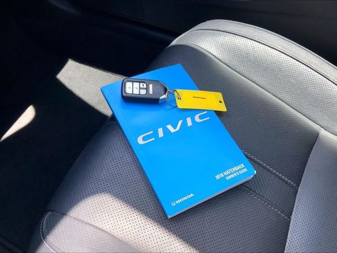 Used 2018 Honda Civic Sport Touring image 19
