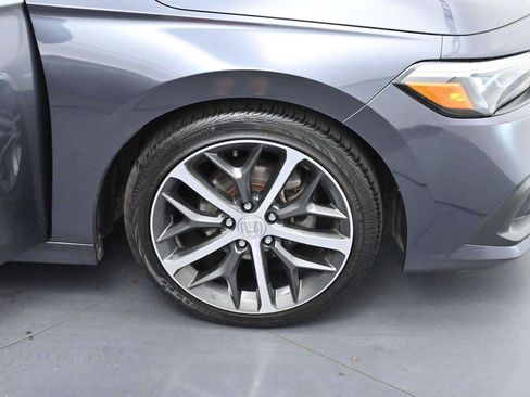 Used 2024 Honda Civic Touring image 35
