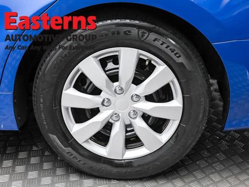 Used 2020 Toyota Camry LE w/ Fleet Convenience Package image 8