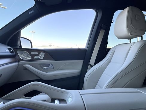 Certified 2024 Mercedes-Benz GLS 450 4MATIC image 48