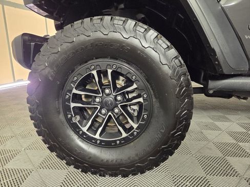 Certified 2025 Jeep Wrangler Unlimited Sport AWD/4WD image 10