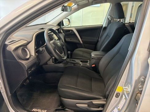 Used 2018 Toyota RAV4 LE w/ All Weather Liner Package image 10