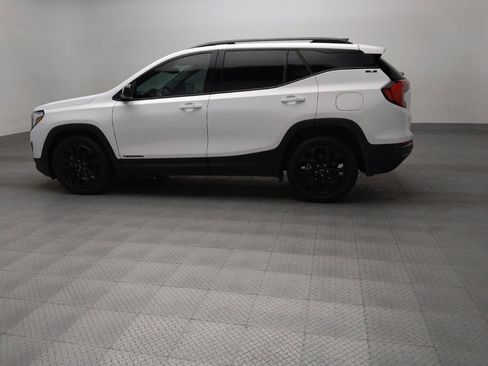 Used 2021 GMC Terrain SLE w/ Elevation Edition FWD image 3