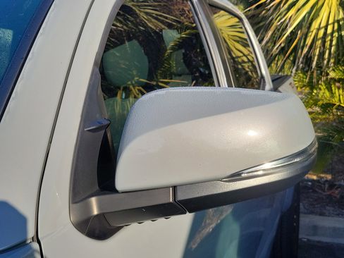 Used 2021 Toyota Tacoma TRD Sport image 6