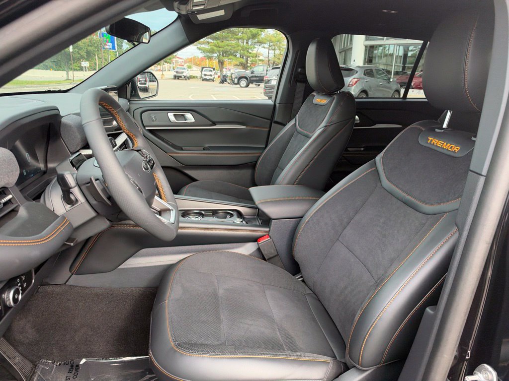 Used 2026 Ford Explorer Tremor AWD/4WD image 16