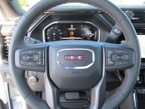 New 2026 GMC Sierra 2500 AT4 w/ AT4 Premium Plus Package AWD/4WD image 27