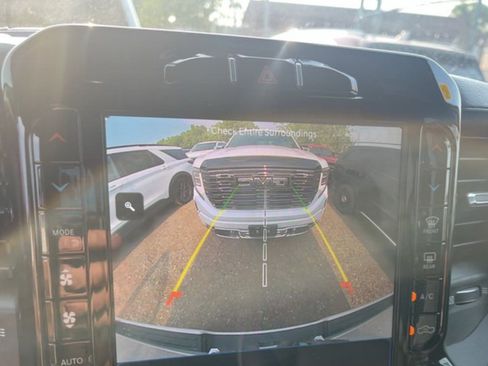 Used 2023 RAM 1500 Limited w/ Trailer Tow Group AWD/4WD image 4