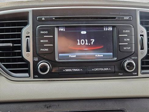 Used 2019 Kia Sportage LX FWD image 11