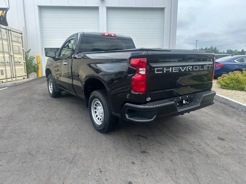 Used 2025 Chevrolet Silverado 1500 W/T AWD/4WD image 3