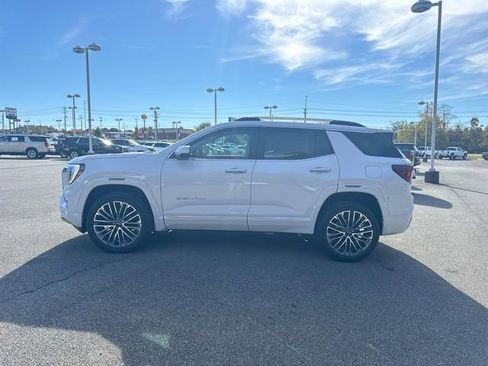 New 2026 GMC Terrain Denali image 7