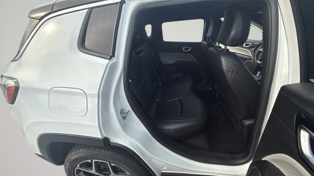Used 2025 Jeep Compass Limited AWD/4WD image 29