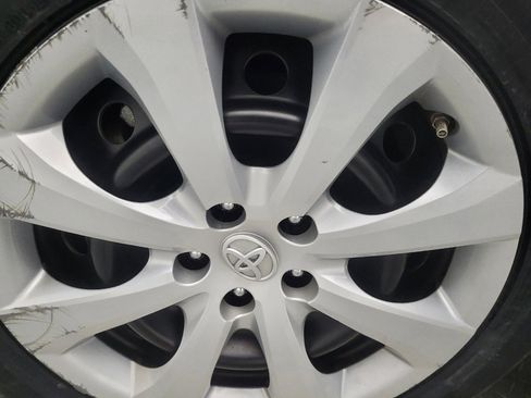 Used 2023 Toyota Corolla LE image 31