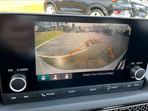 Used 2023 Honda Civic Sport image 25