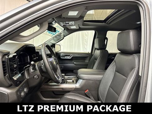 Certified 2024 Chevrolet Silverado 1500 LTZ w/ LTZ Premium Package image 11