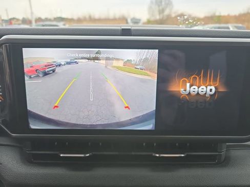 Used 2024 Jeep Wrangler Sport S image 24