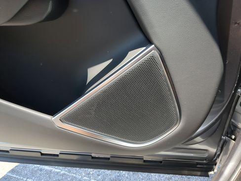 New 2026 Jaguar F-PACE R-Dynamic S image 19